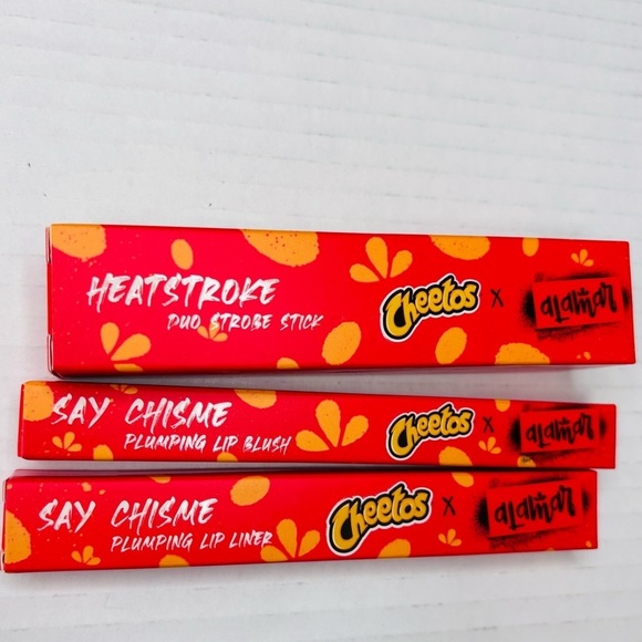 Cheetos x Alamar Collection Bundle - Picture 3 of 3